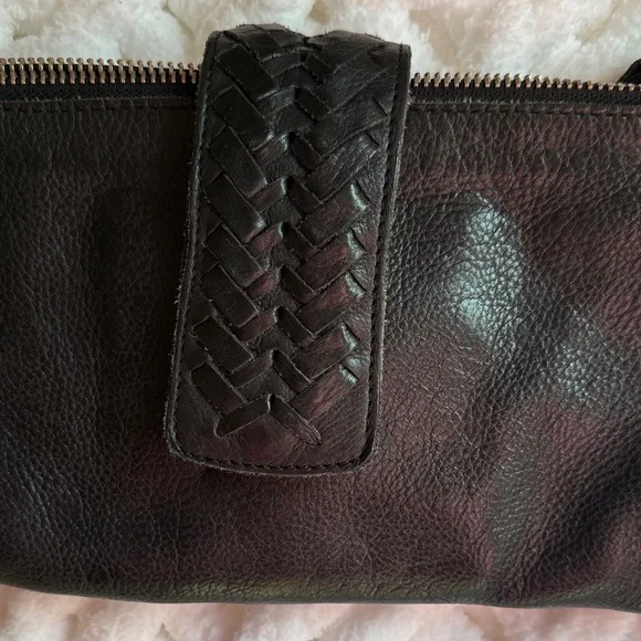 latico Black Leather Crossbody with Woven Accent and Patterned Strap - Picture 2 of 4